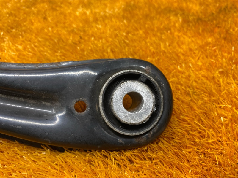 Рычаг подвески верхний, 2000 рублей, Красноярск