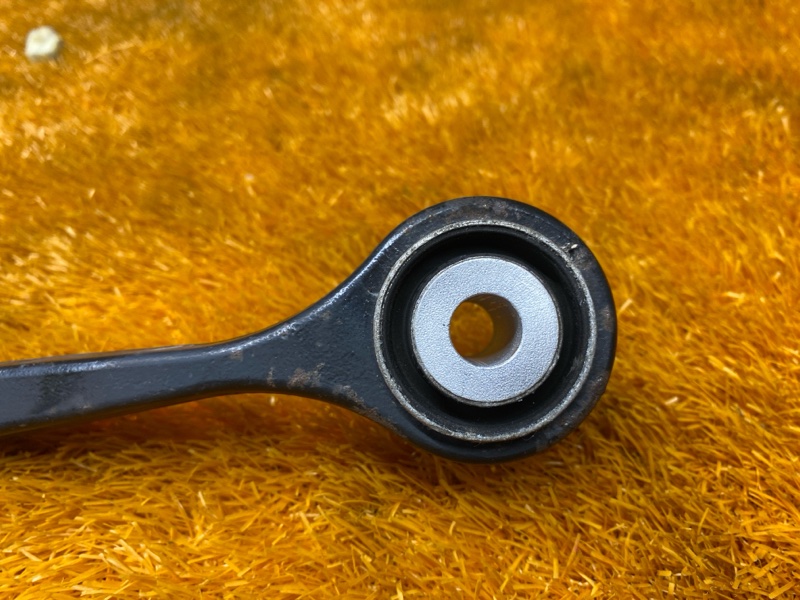 Рычаг подвески верхний, 1200 рублей, Красноярск