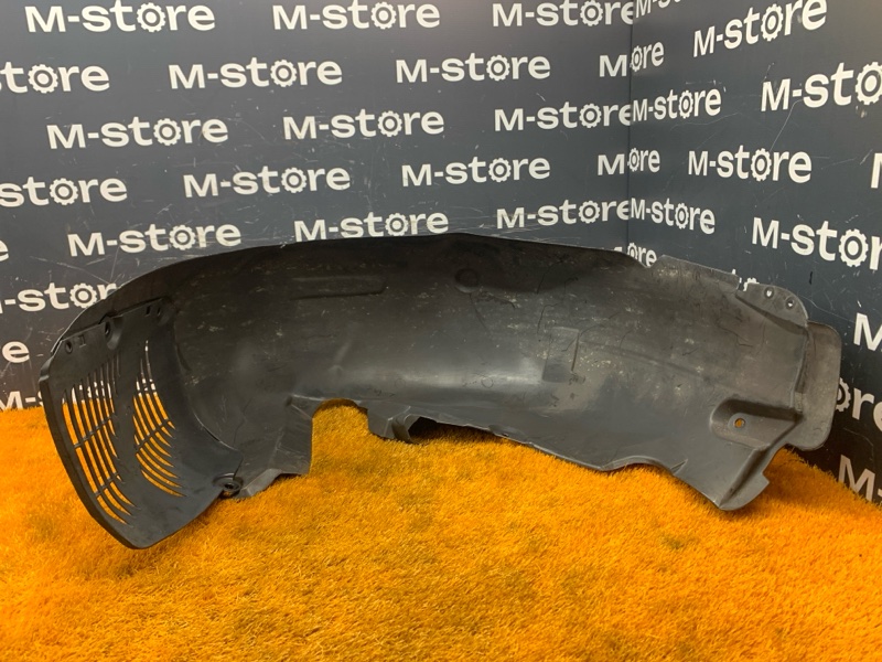 подкрылок, 700 рублей, Красноярск