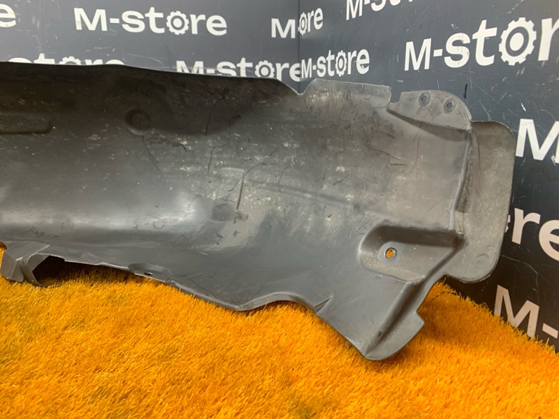 подкрылок, 700 рублей, Красноярск