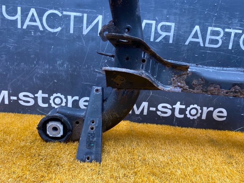 Балка поперечная (подрамник), 2500 рублей, Красноярск