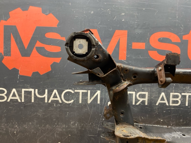 Балка поперечная (подрамник), 2500 рублей, Красноярск