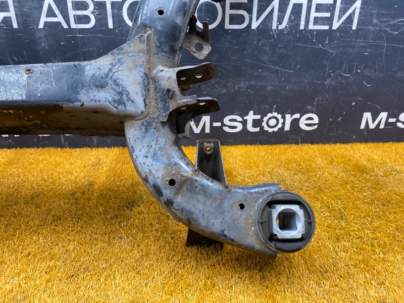 Балка поперечная (подрамник), 2500 рублей, Красноярск