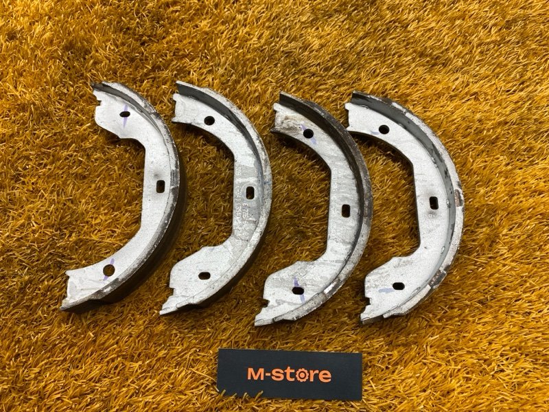 Колодки ручника, 900 рублей, Красноярск