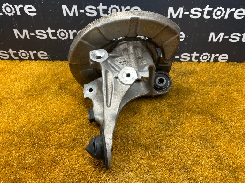 кулак поворотный, 1000 рублей, Красноярск