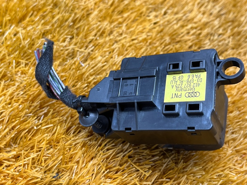 Кнопка стояночного тормоза, 1500 рублей, Красноярск