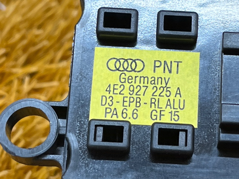 Кнопка стояночного тормоза, 1500 рублей, Красноярск