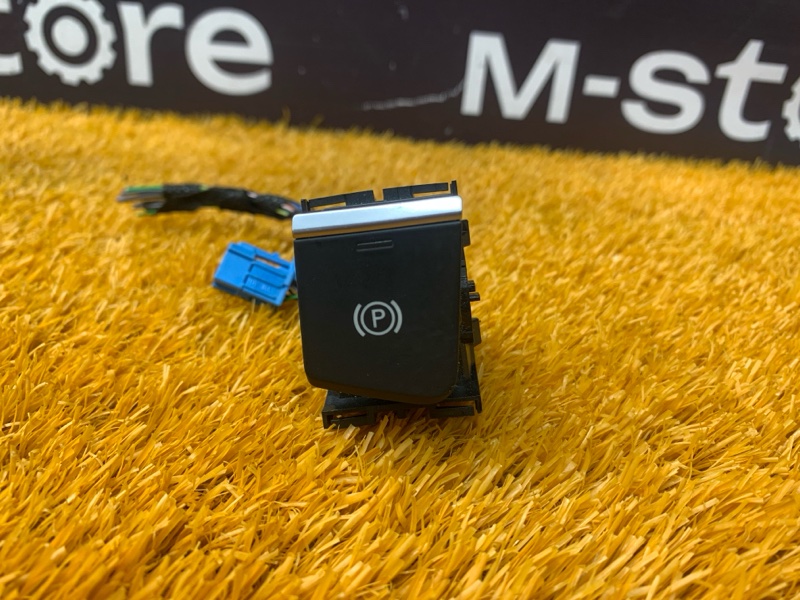 Кнопка стояночного тормоза, 2000 рублей, Красноярск