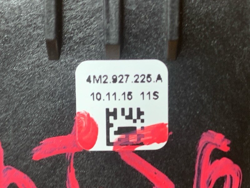 Кнопка стояночного тормоза, 2000 рублей, Красноярск