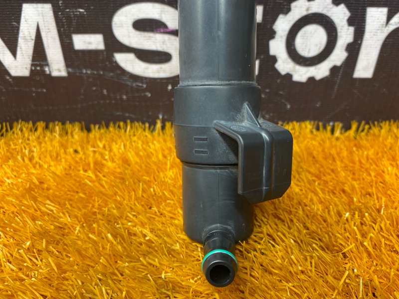 Форсунка омывателя фары, 1000 рублей, Красноярск