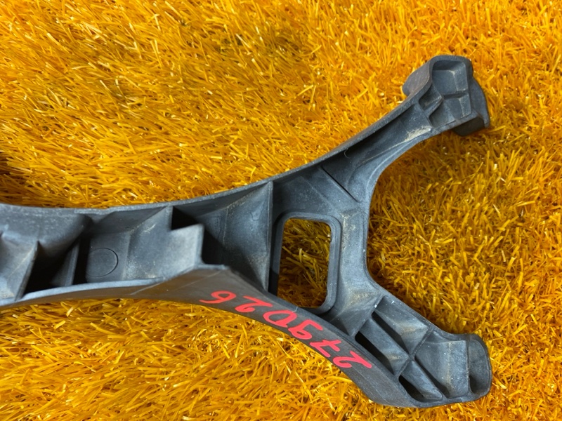 кронштейн фары, 900 рублей, Красноярск