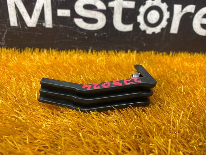 кронштейн фары, 300 рублей, Красноярск