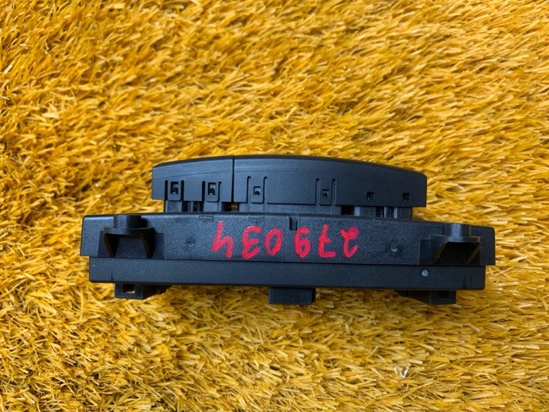 Кнопка включения парктроников, 350 рублей, Красноярск