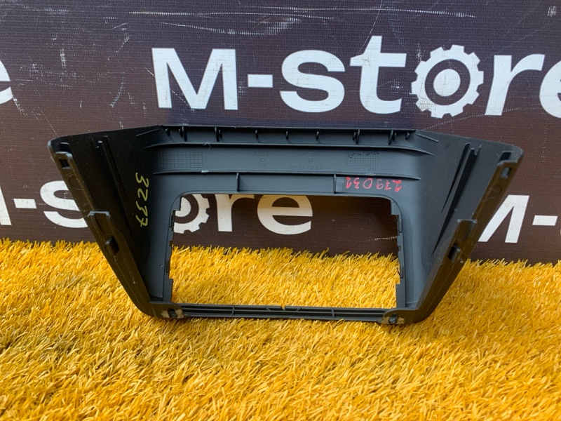 Накладка центральной консоли, 200 рублей, Красноярск