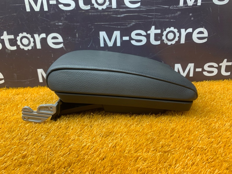 подлокотник, 2000 рублей, Красноярск