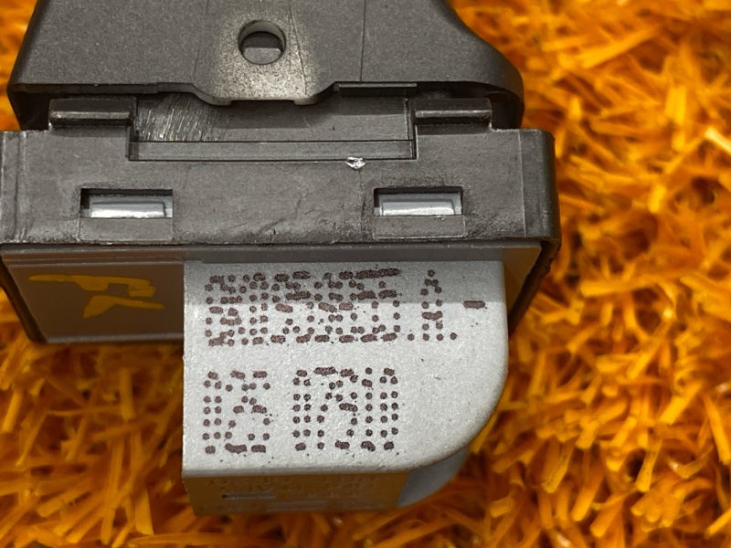 кнопка стеклоподъемника, 300 рублей, Красноярск