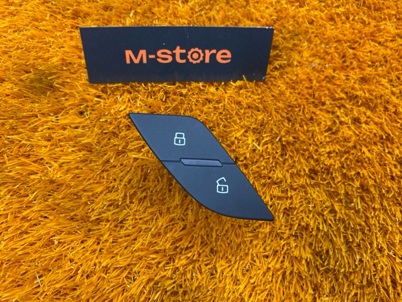 Кнопка центрального замка, 1000 рублей, Красноярск