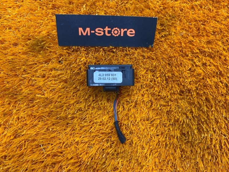 Кнопка открывания багажника, 1000 рублей, Красноярск