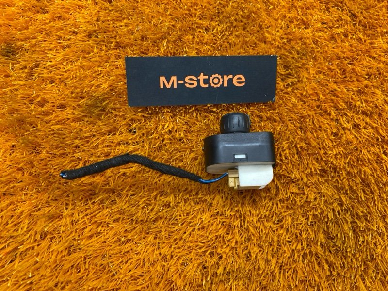 Кнопка регулировки зеркал, 300 рублей, Красноярск