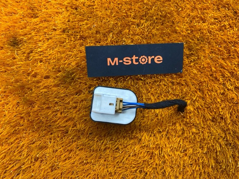 Кнопка регулировки зеркал, 300 рублей, Красноярск