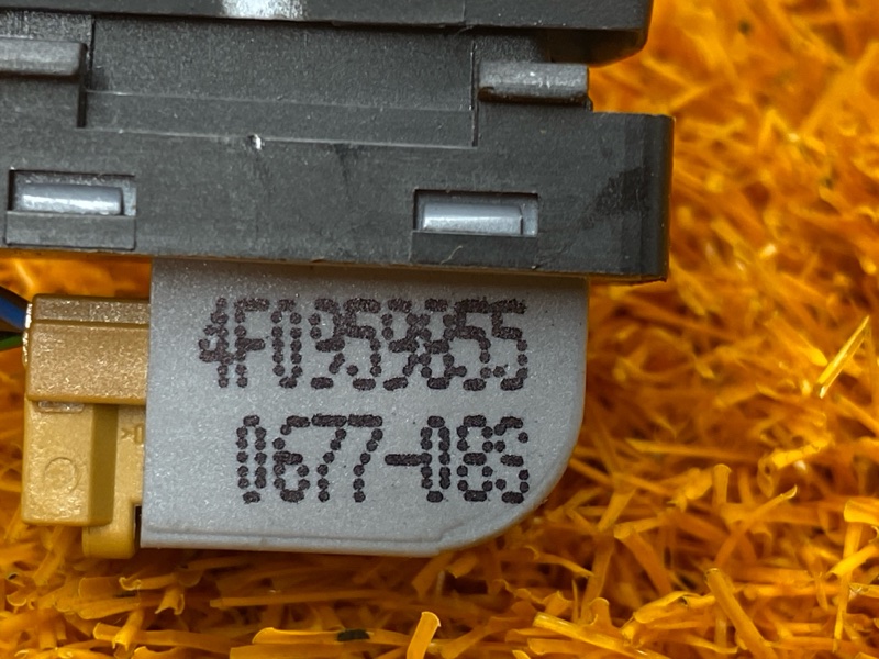 кнопка стеклоподъемника, 200 рублей, Красноярск