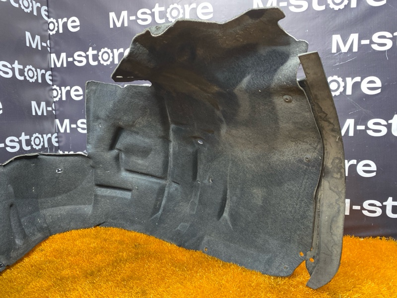 подкрылок, 7500 рублей, Красноярск