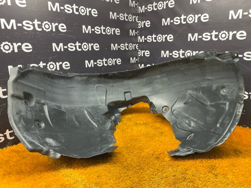 подкрылок, 8500 рублей, Красноярск