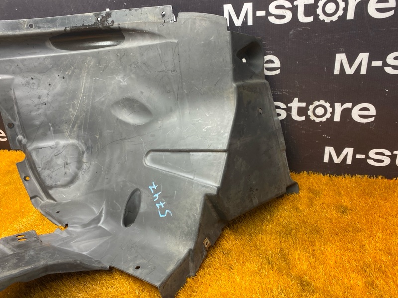 подкрылок, 900 рублей, Красноярск