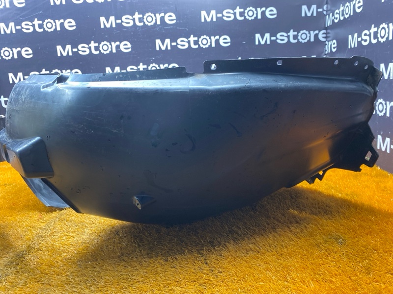 подкрылок, 5000 рублей, Красноярск