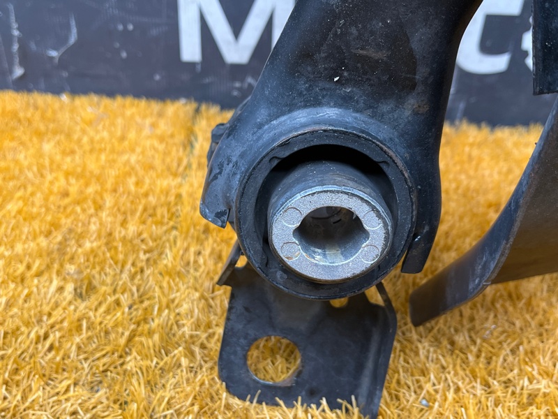 Балка поперечная (подрамник), 8000 рублей, Красноярск