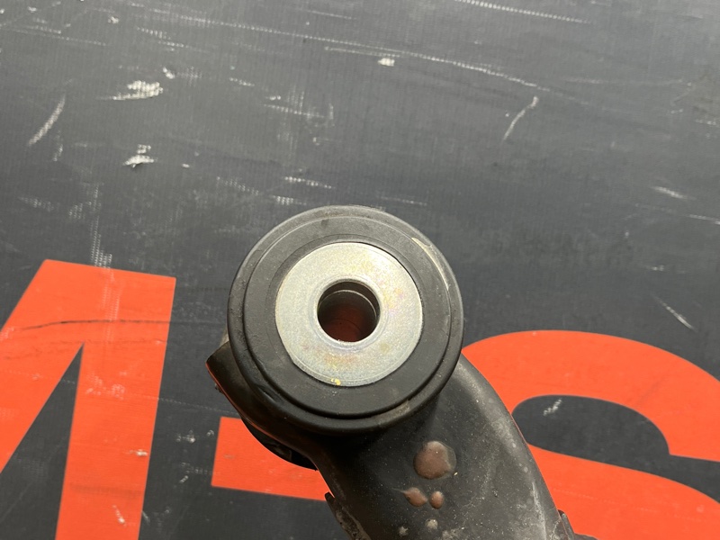 Балка поперечная (подрамник), 8000 рублей, Красноярск