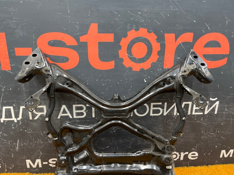 Балка поперечная (подрамник), 10000 рублей, Красноярск