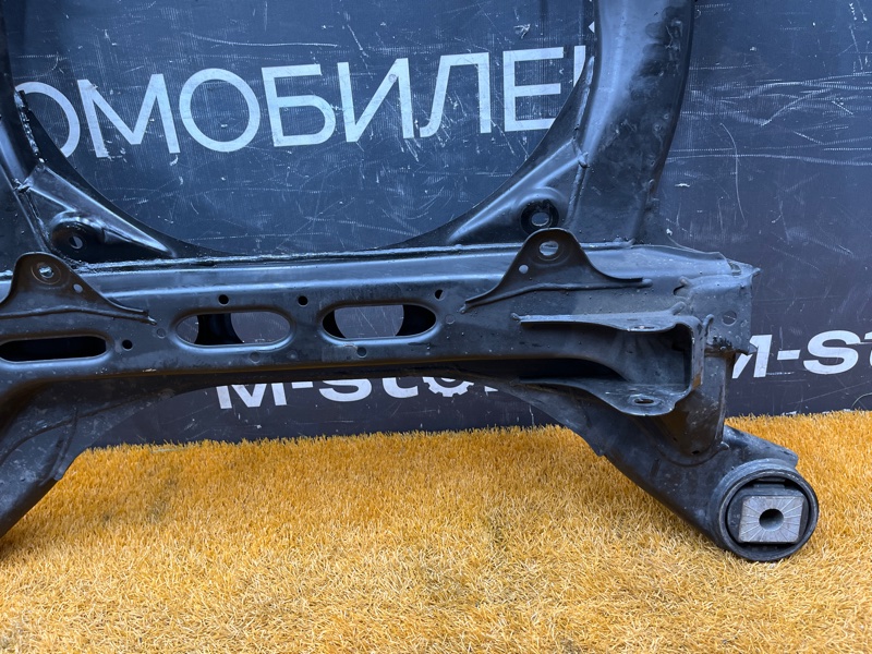 Балка поперечная (подрамник), 6000 рублей, Красноярск