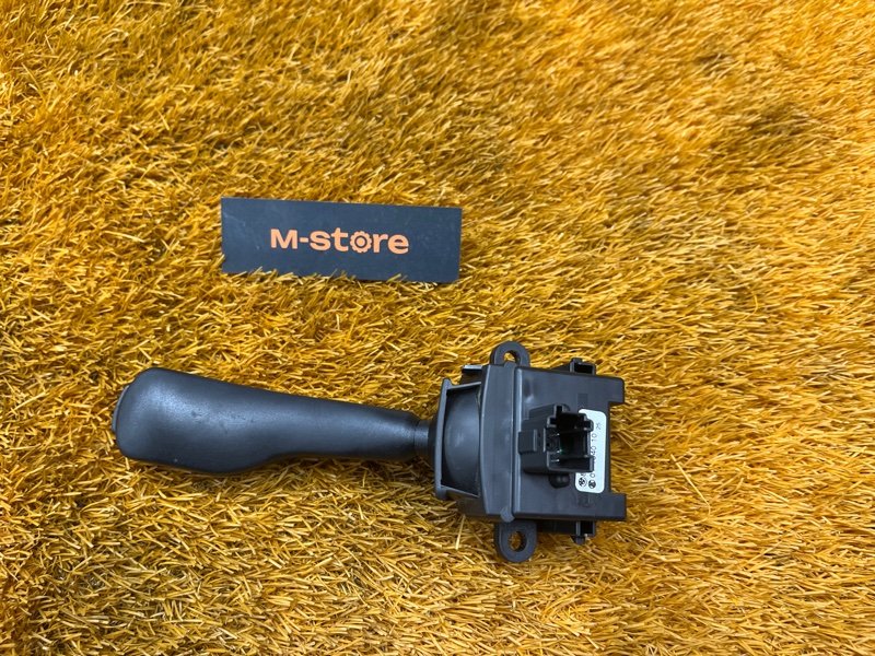 переключатель поворотов, 1000 рублей, Красноярск