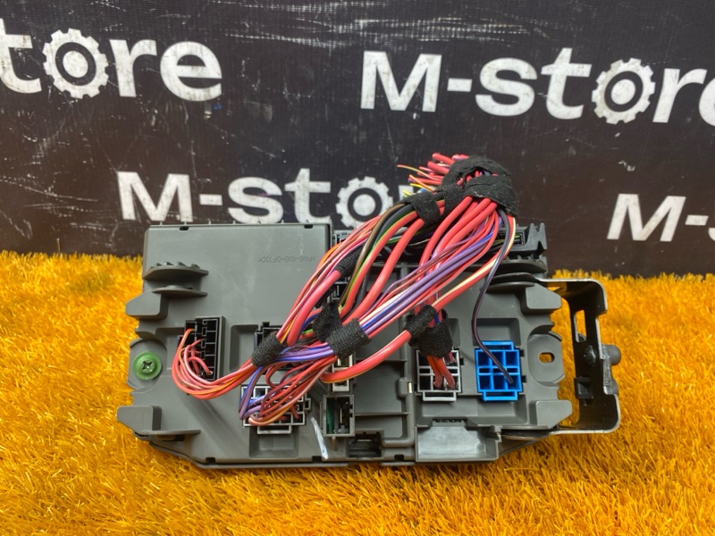 блок предохранителей, 2000 рублей, Красноярск