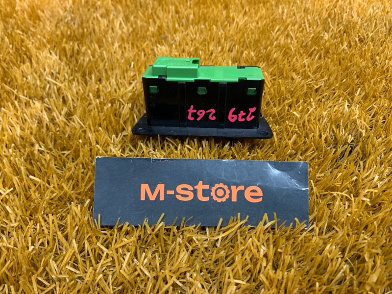 Кнопка центрального замка, 700 рублей, Красноярск