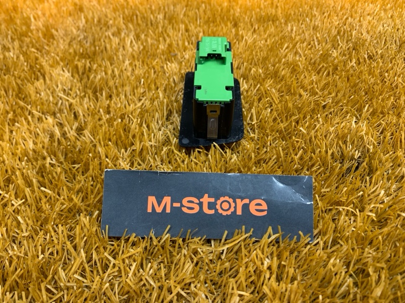 Кнопка центрального замка, 700 рублей, Красноярск