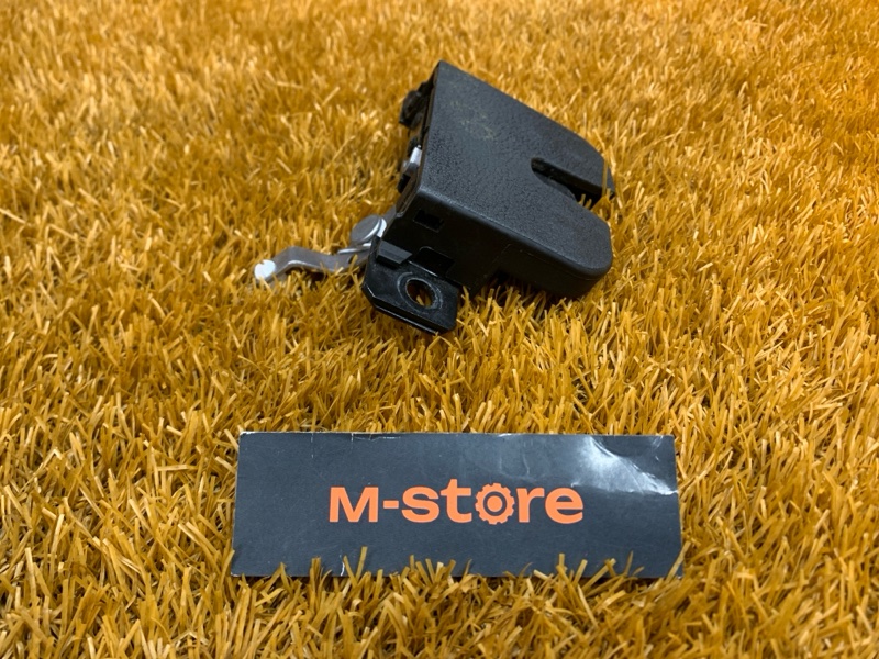 замок багажника, 1100 рублей, Красноярск