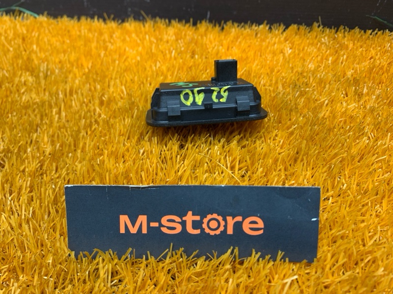 кнопка закрывания багажника, 1000 рублей, Красноярск