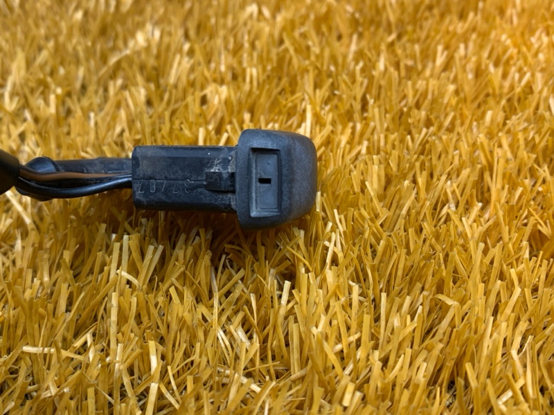 Форсунка омывателя фары, 1000 рублей, Красноярск