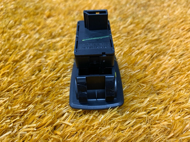 кнопка стеклоподъемника, 300 рублей, Красноярск