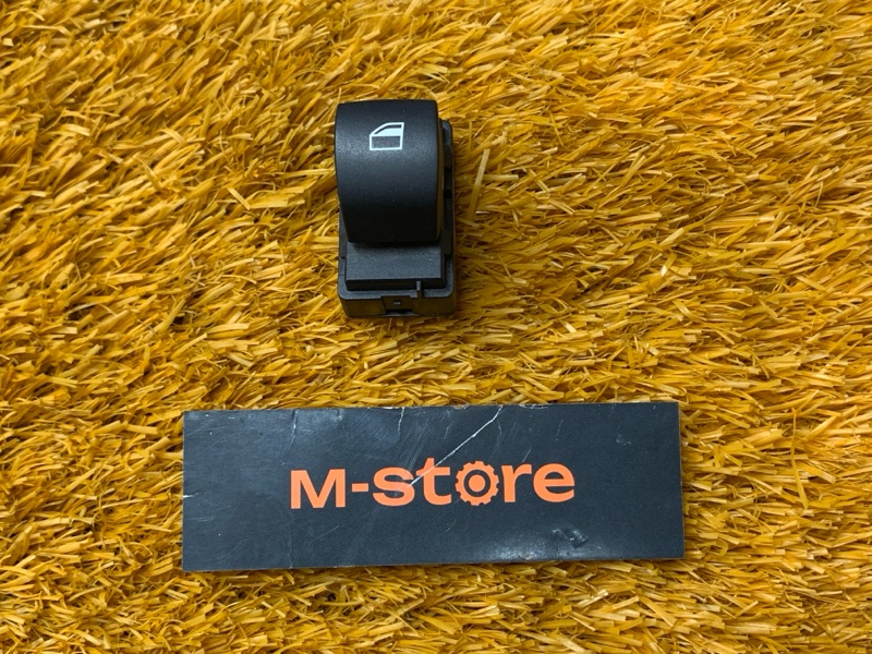 кнопка стеклоподъемника, 500 рублей, Красноярск