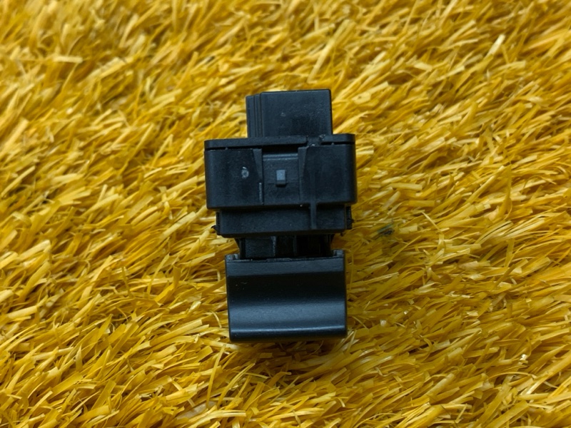 кнопка стеклоподъемника, 300 рублей, Красноярск