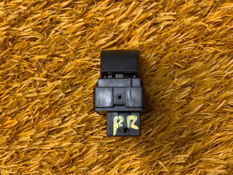 кнопка стеклоподъемника, 500 рублей, Красноярск