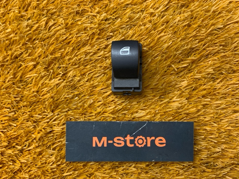 кнопка стеклоподъемника, 500 рублей, Красноярск