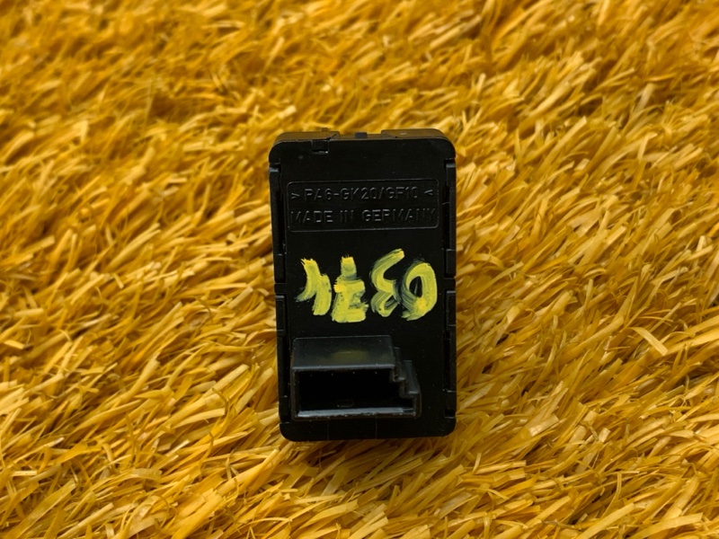 кнопка стеклоподъемника, 500 рублей, Красноярск