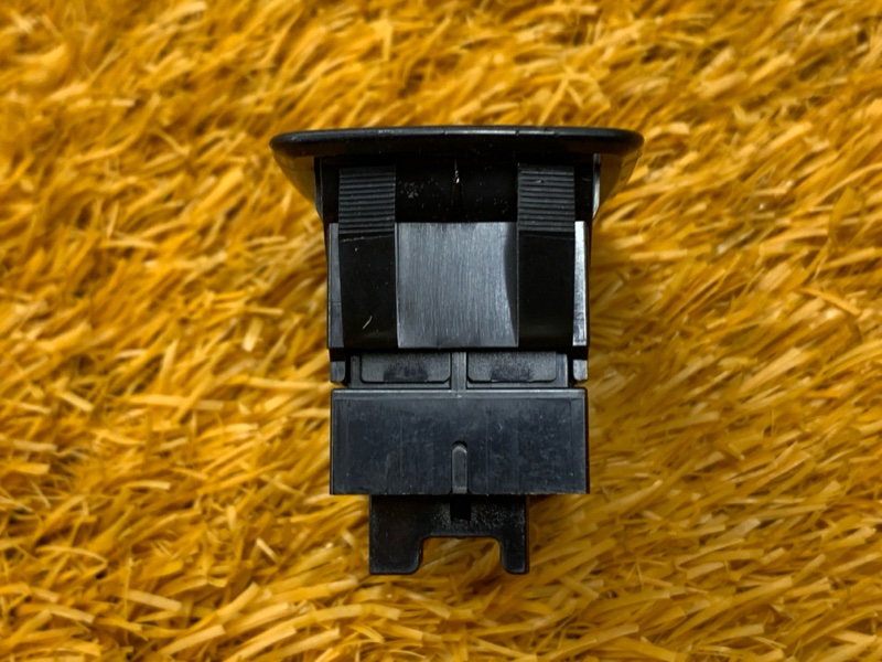 кнопка стеклоподъемника, 200 рублей, Красноярск