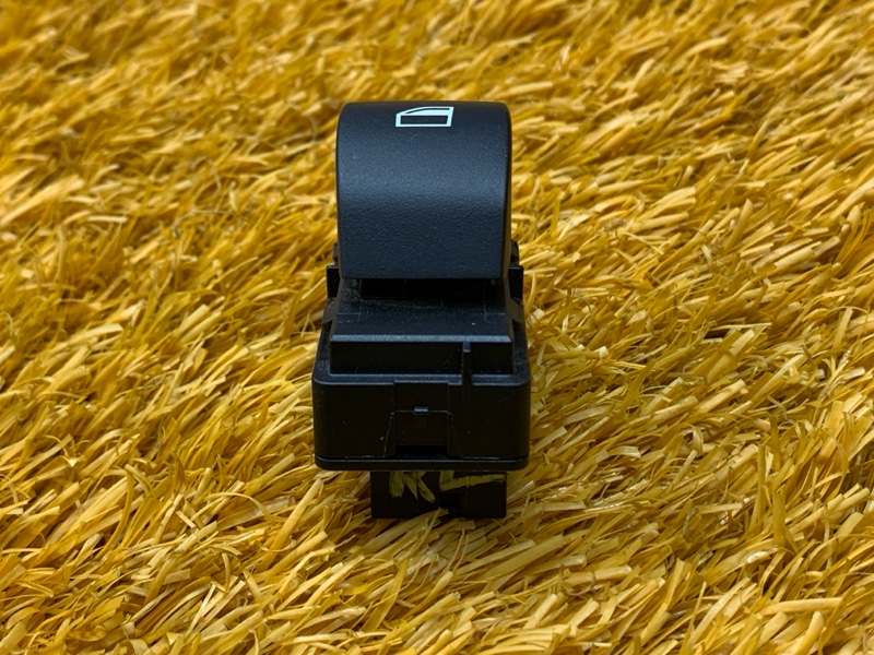 кнопка стеклоподъемника, 300 рублей, Красноярск