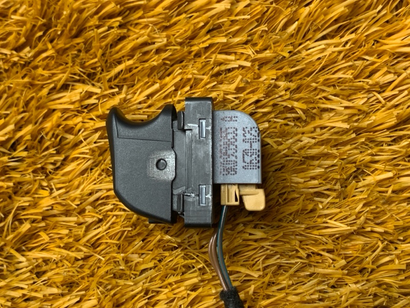 кнопка стеклоподъемника, 300 рублей, Красноярск