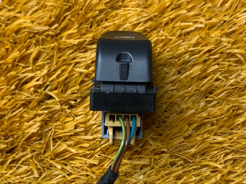 кнопка стеклоподъемника, 300 рублей, Красноярск